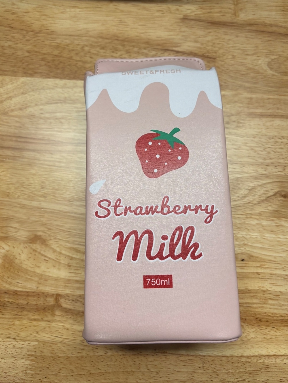 Cute Strawberry Milk Carton Crossbody Bag with Adjustable Strap nwot